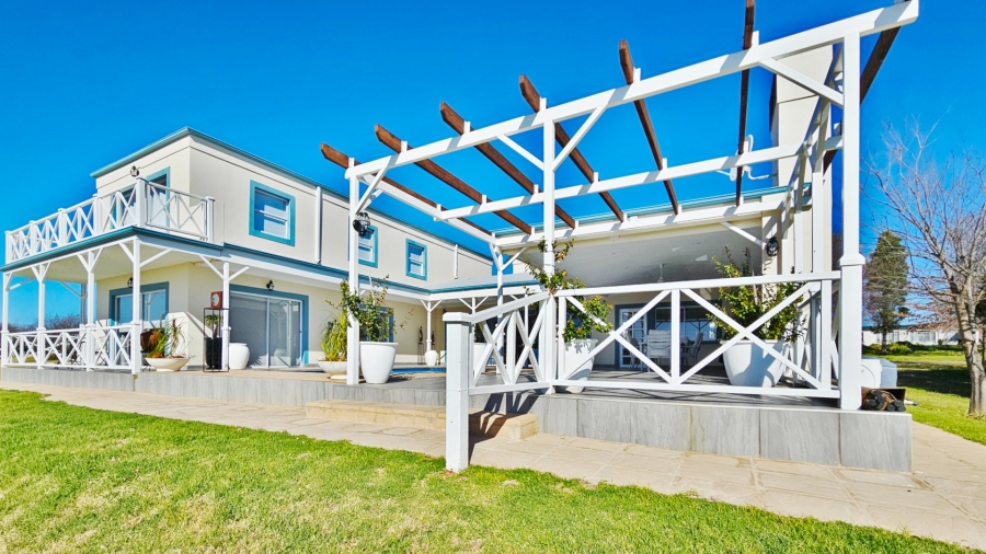 4 Bedroom Property for Sale in Bishops Bay Free State